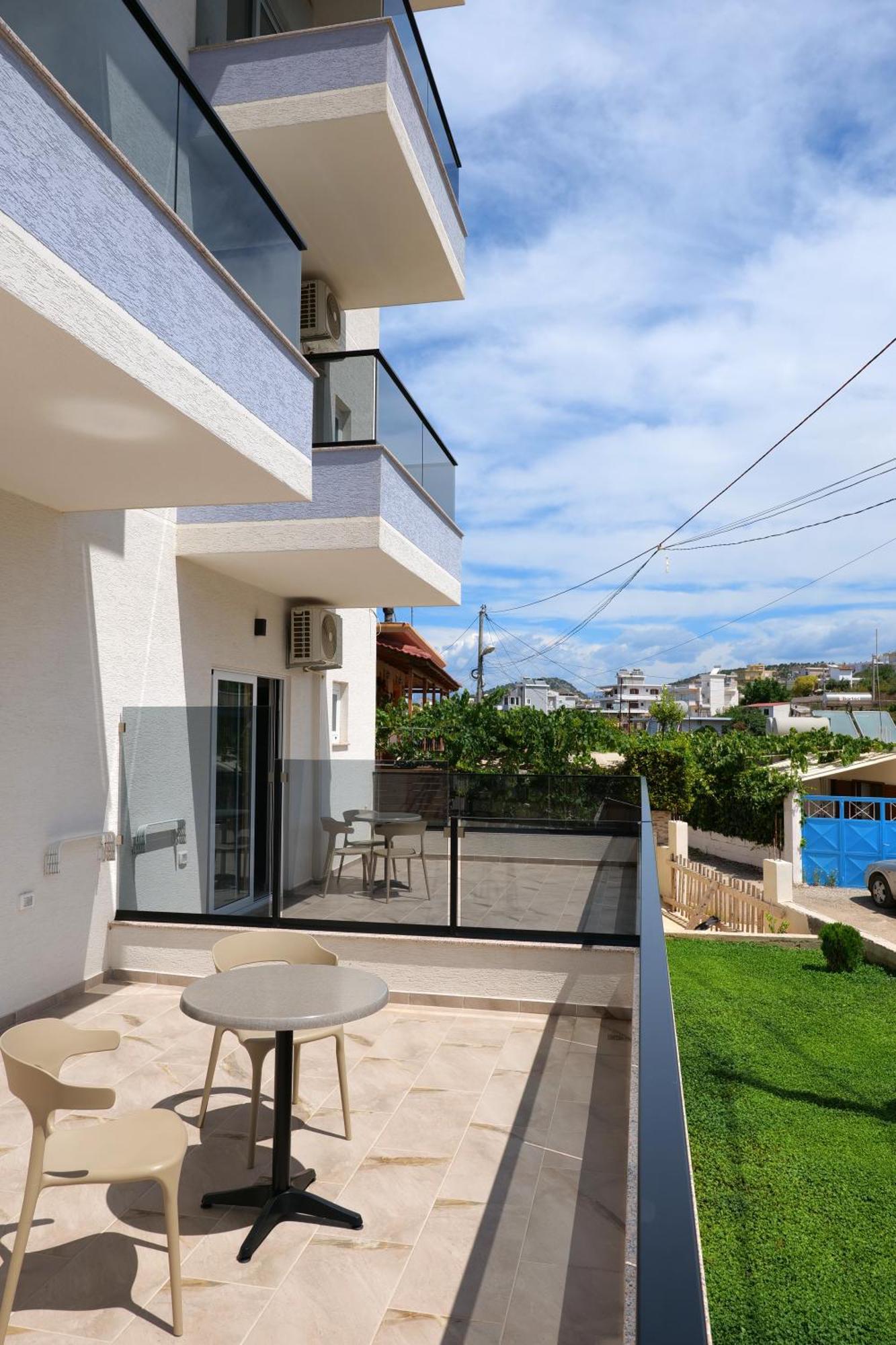 Hotel Zeka Ksamil Exterior photo