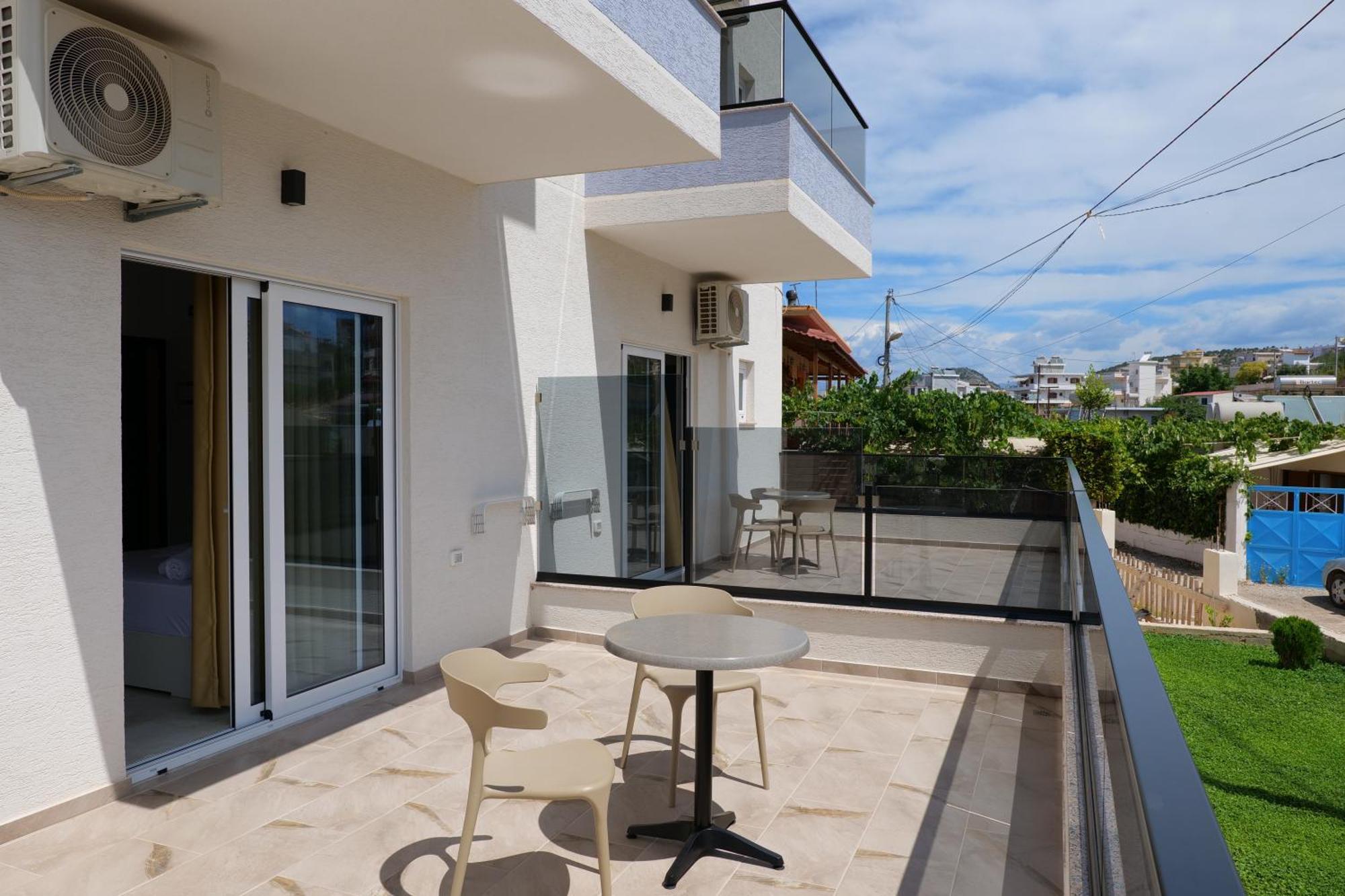 Hotel Zeka Ksamil Exterior photo